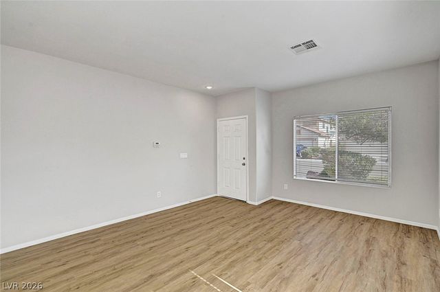 1213 Bistro Bay Avenue, North Las Vegas, NV 89086