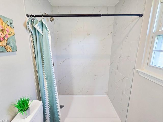 1128 Stoney Brook LNDG, Chesapeake, VA 23320