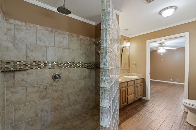 7 Hill Terrace Place, Cleburne, TX 76033