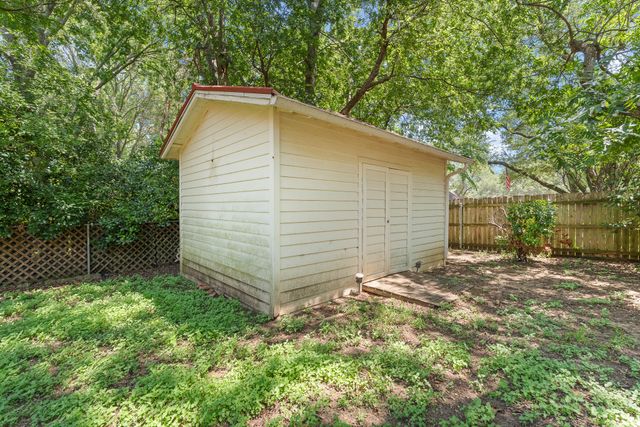 7 Hill Terrace Place, Cleburne, TX 76033