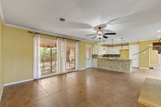 7 Hill Terrace Place, Cleburne, TX 76033