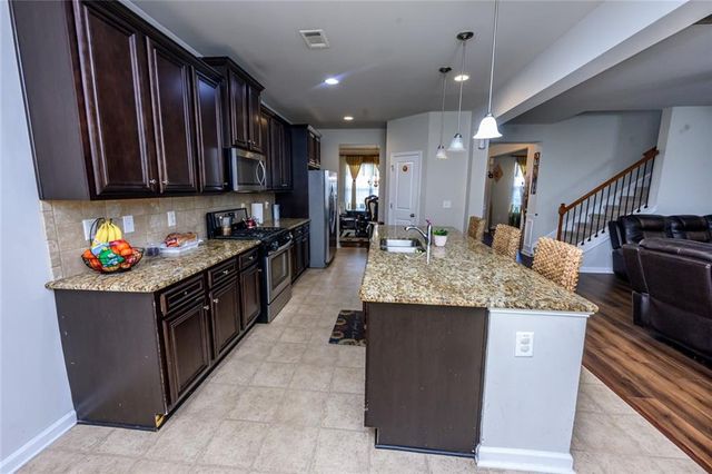 8137 Nolan Trail, Snellville, GA 30039