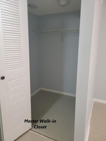 1400 Crestwood Court S 1402, Royal Palm Beach, FL 33411