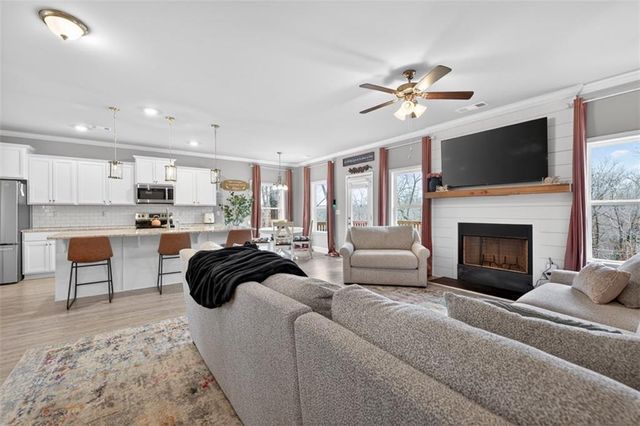 140 Hawthorn Lane, Covington, GA 30014