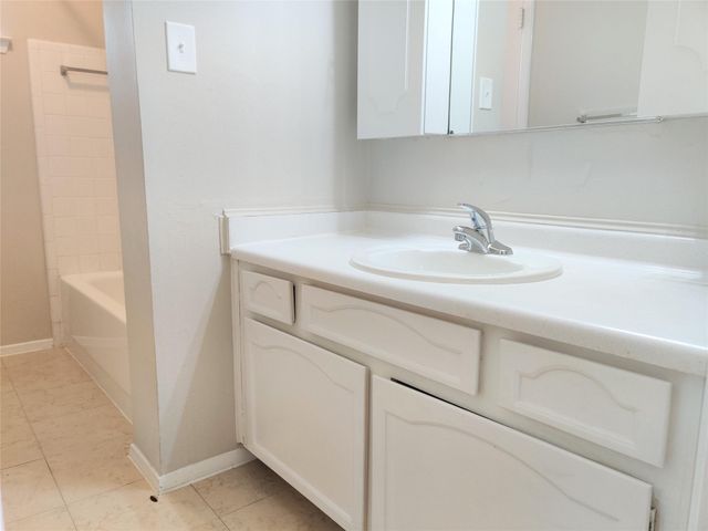 1914 Seakale Lane, Houston, TX 77062