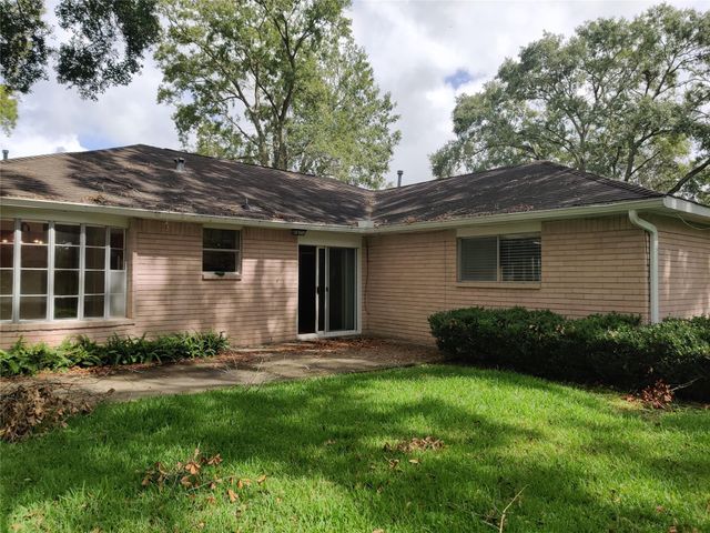 1914 Seakale Lane, Houston, TX 77062