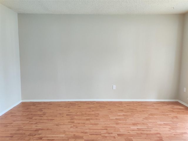 1914 Seakale Lane, Houston, TX 77062