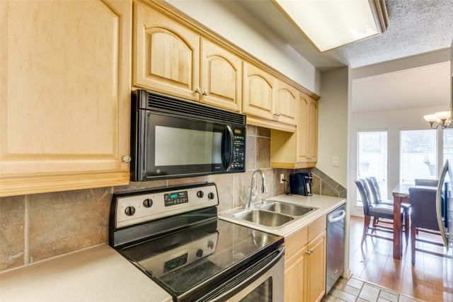 9999 Boat Club Road 409, Fort Worth, TX 76179