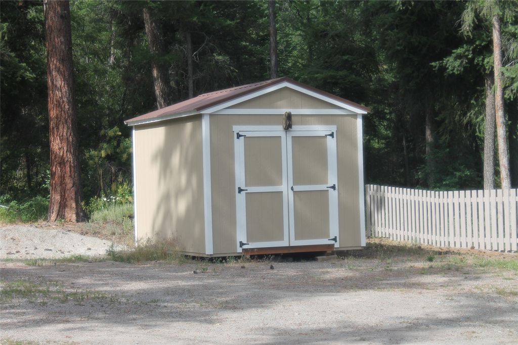 33606 Quarter Circle Way, Bigfork, MT 59911 photo 10