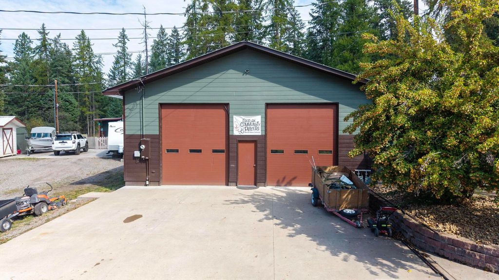 33606 Quarter Circle Way, Bigfork, MT 59911 photo 2