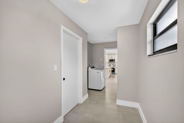 3374 Florida Boulevard, Palm Beach Gardens, FL 33410