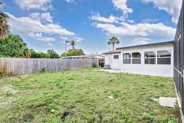 3374 Florida Boulevard, Palm Beach Gardens, FL 33410