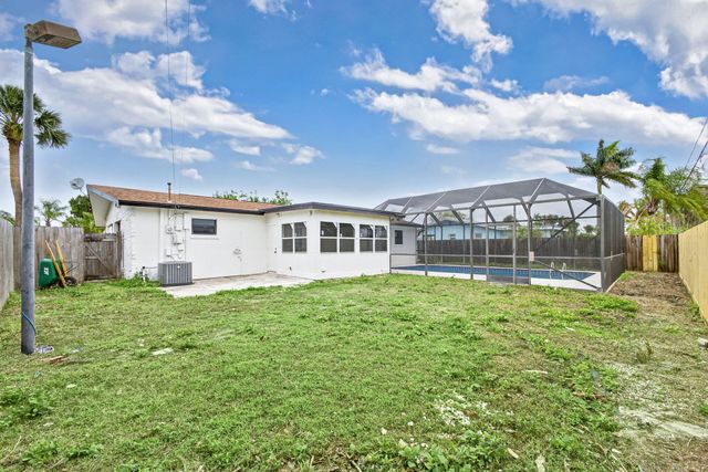 3374 Florida Boulevard, Palm Beach Gardens, FL 33410