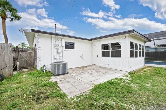 3374 Florida Boulevard, Palm Beach Gardens, FL 33410