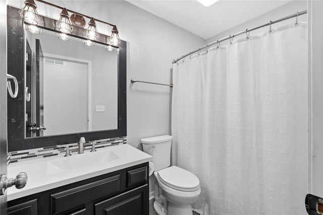 309 NW Winterberry Street, Ankeny, IA 50023