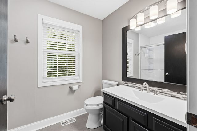 309 NW Winterberry Street, Ankeny, IA 50023