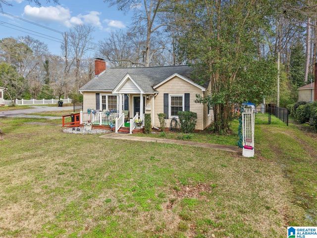 700 S NORTON AVENUE, Sylacauga, AL 35150