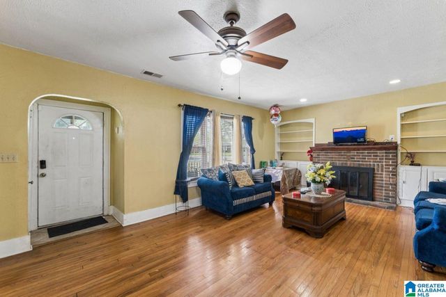 700 S NORTON AVENUE, Sylacauga, AL 35150