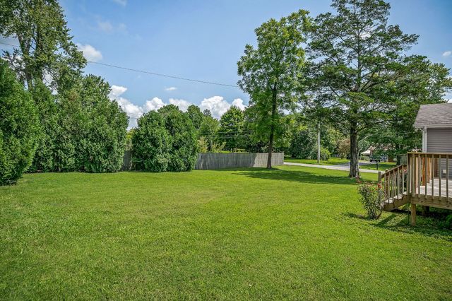 98 Hillwood Ln, Mcminnville, TN 37110