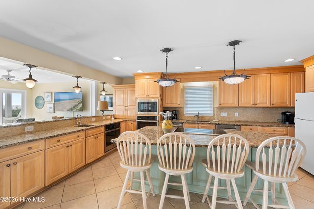 1123 Ocean Boulevard W, Supply, NC 28462