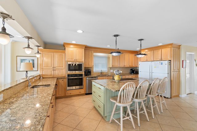 1123 Ocean Boulevard W, Supply, NC 28462