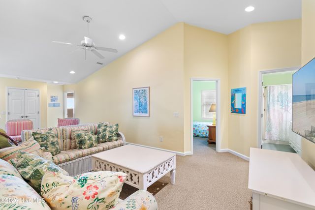 1123 Ocean Boulevard W, Supply, NC 28462