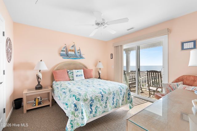 1123 Ocean Boulevard W, Supply, NC 28462