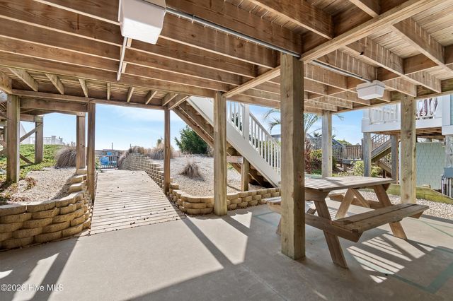 1123 Ocean Boulevard W, Supply, NC 28462