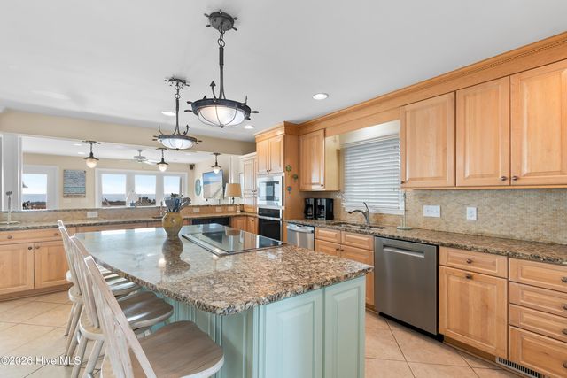 1123 Ocean Boulevard W, Supply, NC 28462