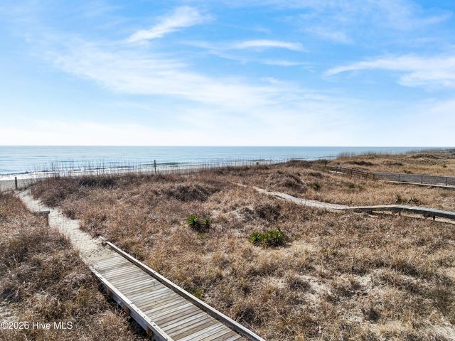 1123 Ocean Boulevard W, Supply, NC 28462