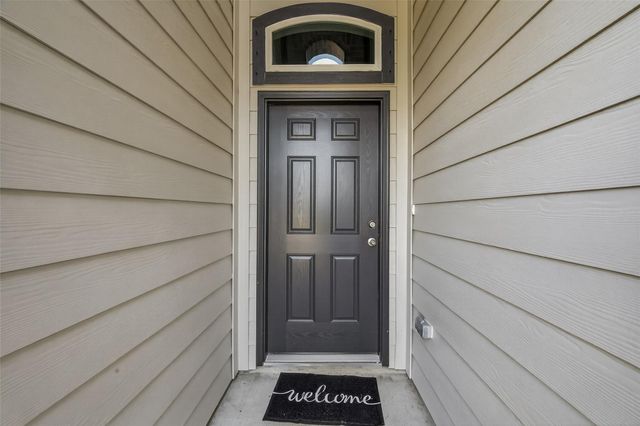 2119 Spring Hollow Drive, Baytown, TX 77521