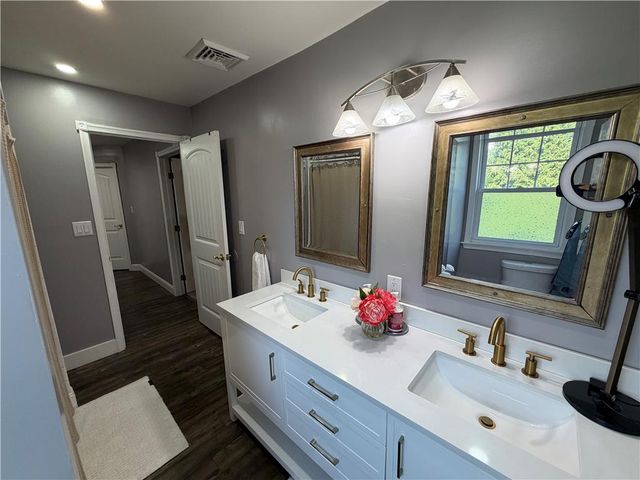 1704 Pennsylvania Avenue, Bethlehem City, PA 18018