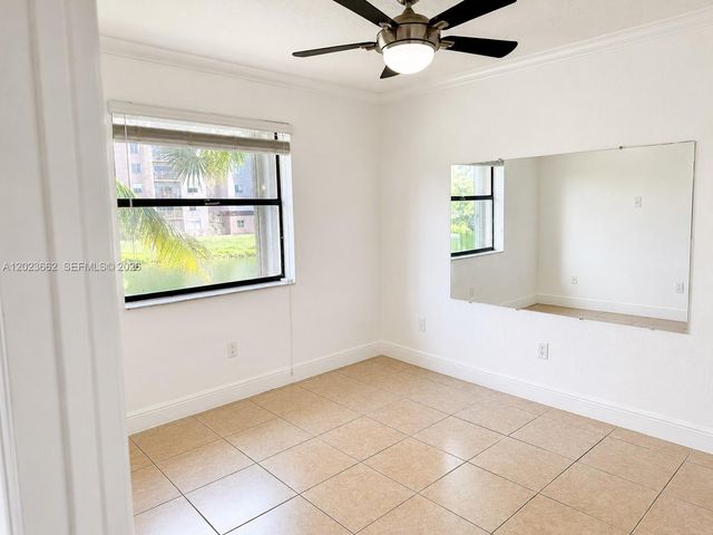 7668 SW 152nd Avenue 2206, Miami, FL 33193