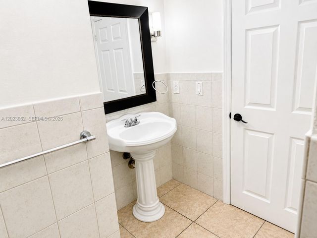 7668 SW 152nd Avenue 2206, Miami, FL 33193