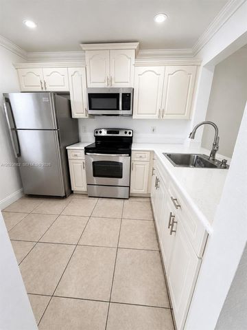 7668 SW 152nd Avenue 2206, Miami, FL 33193