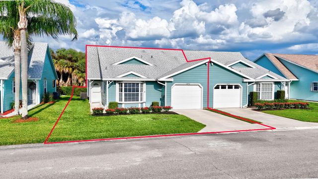 4072 Gator Trace Road, Fort Pierce, FL 34982