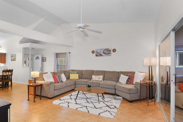 4072 Gator Trace Road, Fort Pierce, FL 34982