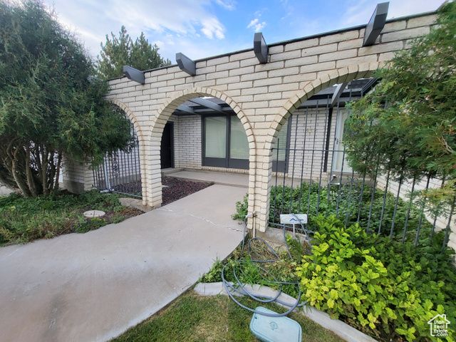 445 E 100 S, Moroni, UT 84646