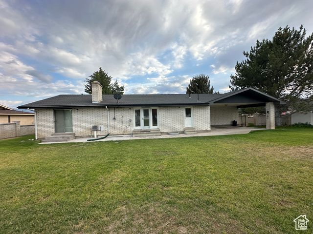 445 E 100 S, Moroni, UT 84646