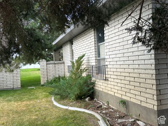 445 E 100 S, Moroni, UT 84646