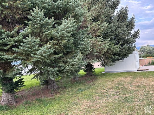 445 E 100 S, Moroni, UT 84646