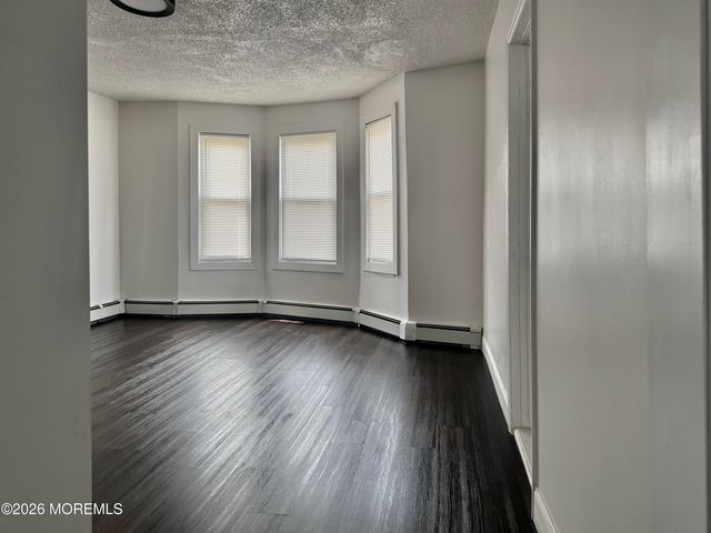 198 New Brunswick Avenue 2, Perth Amboy City, NJ 08861