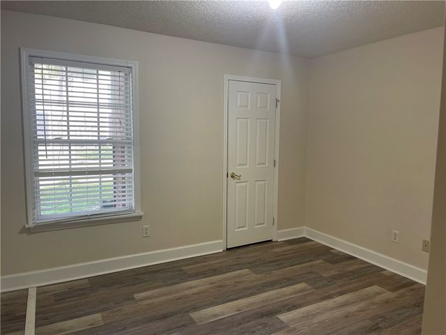 106 Red Bud Court, Brunswick, GA 31520