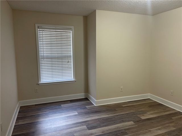 106 Red Bud Court, Brunswick, GA 31520