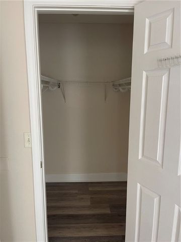 106 Red Bud Court, Brunswick, GA 31520