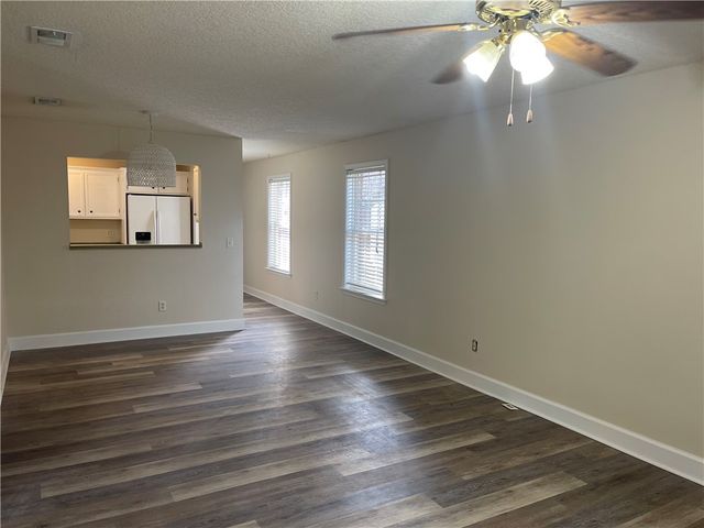 106 Red Bud Court, Brunswick, GA 31520