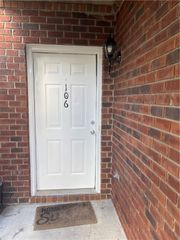 106 Red Bud Court, Brunswick, GA 31520