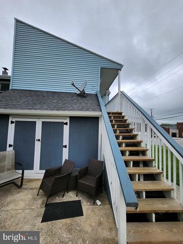 1150-1152 E PHILADELPHIA ST, York, PA 17403