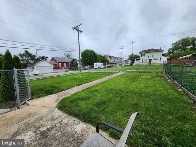 1150-1152 E PHILADELPHIA ST, York, PA 17403