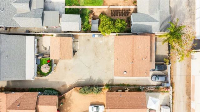 3717 Roosevelt, Riverside, CA 92503